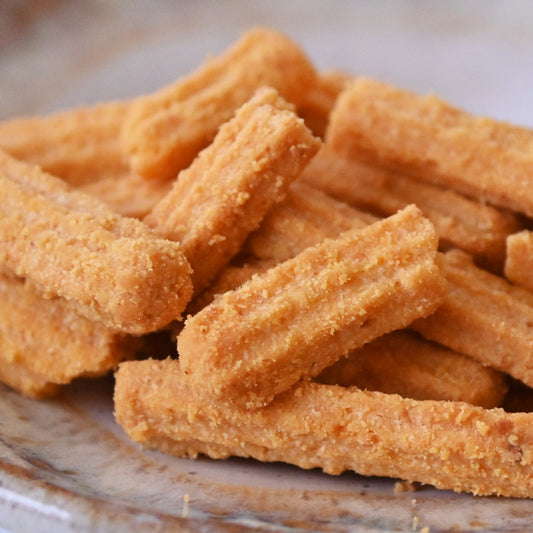 Classic Cheddar Cheese Straws Product Shot